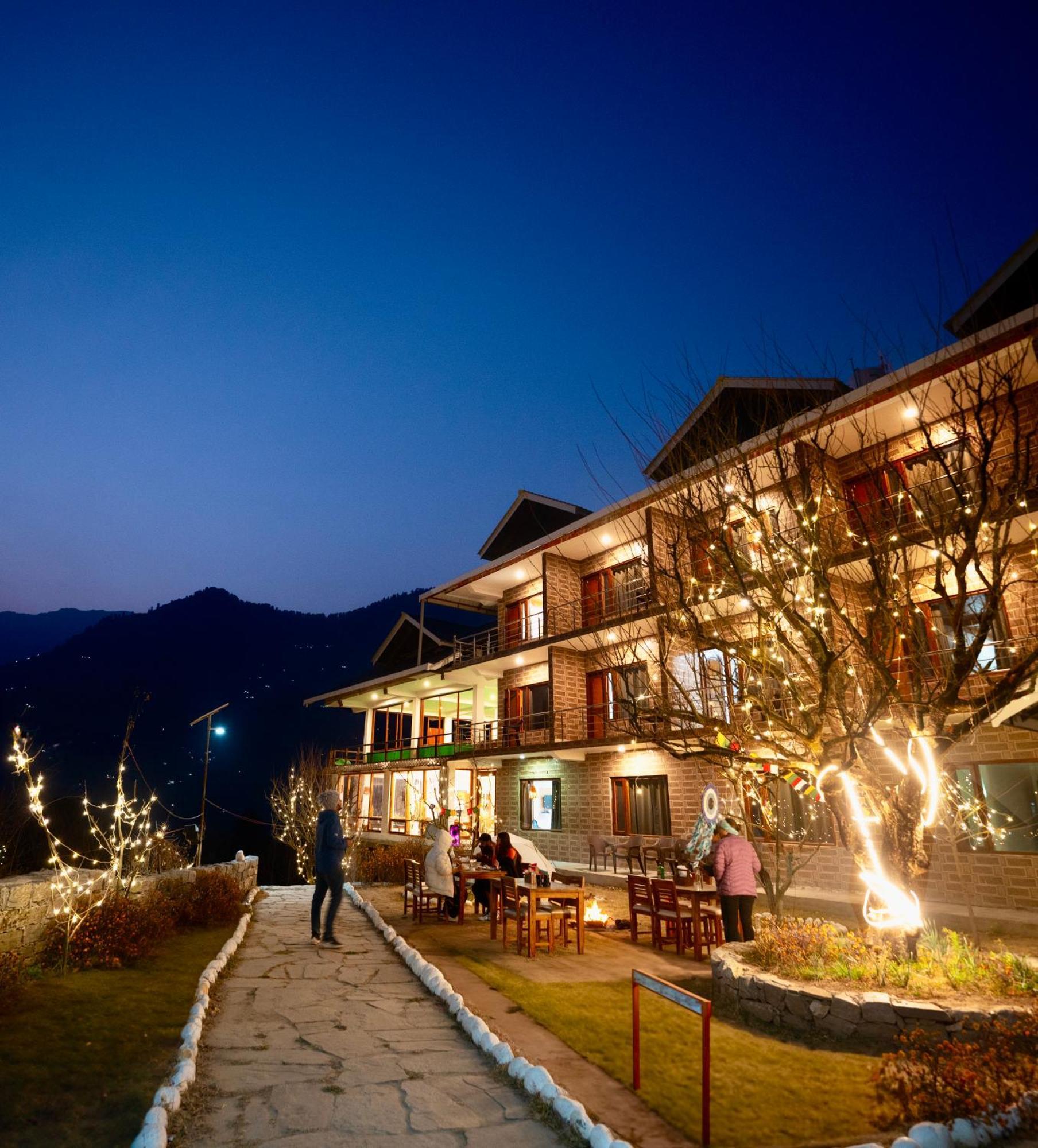 Aroha Residency- A Countryside Resort Manāli Zewnętrze zdjęcie